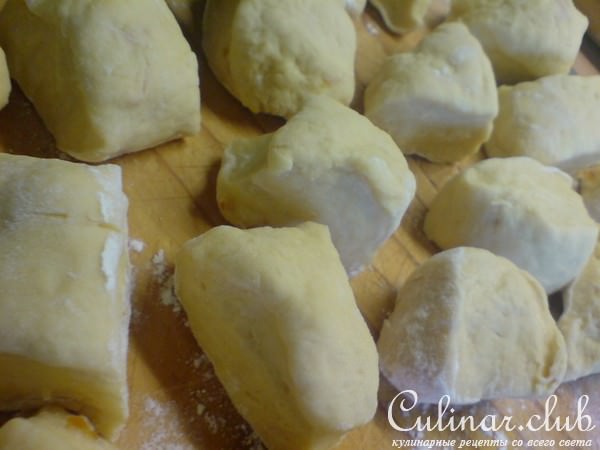 Булочки "Нарядные " с яблоками