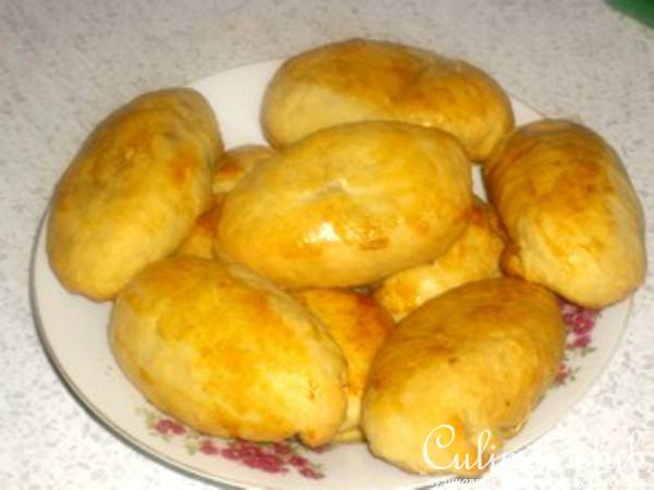 Яблочные пирожки с мясом