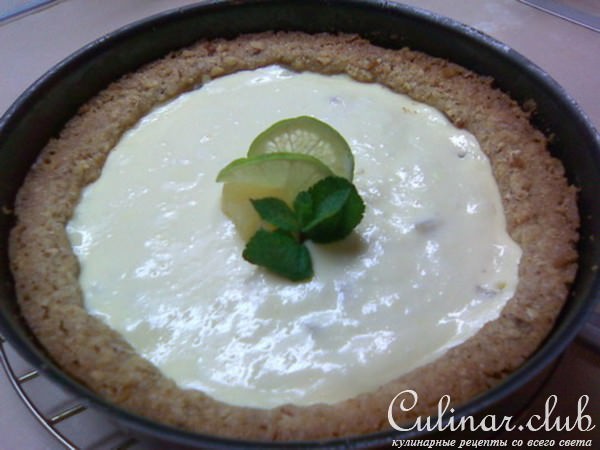 Пирог с сыром и ананасами в ореховой корочке. Вариации на тему экономии.