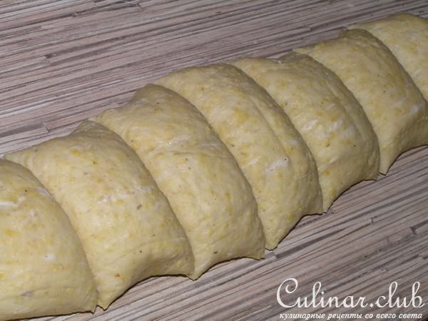 Гороховые булочки с оливковым маслом и травами