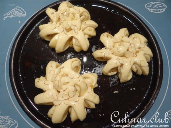Булочки с джемом из киви