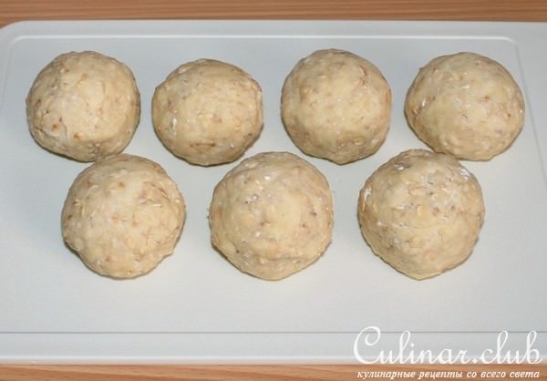 Сырно-овсяные булочки с сюрпризом