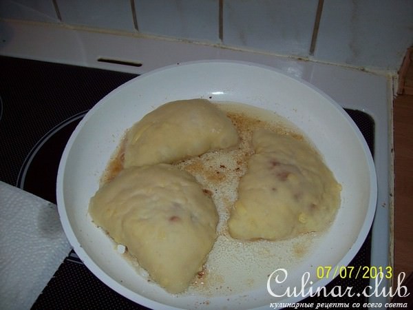 Сырные пирожки на скорую руку.
