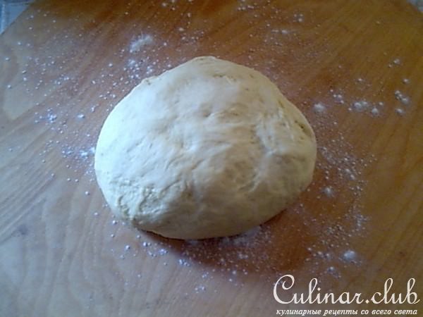 Слойка с яблоками и орешками
