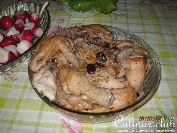 Запеченная курица с рисом в рукаве