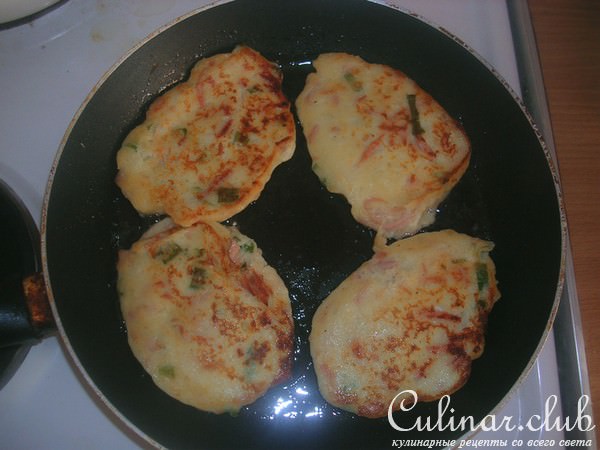 оладушки картофельные с сыром и колбасой