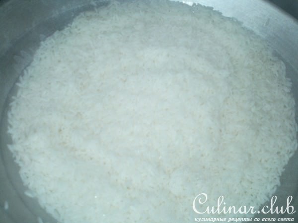 ГАЗМАГЛЫ АШ(ПЛОВ) С СЫРОКОПЧЕННОЙ РЫБОЙ(ЛЕЩ)
