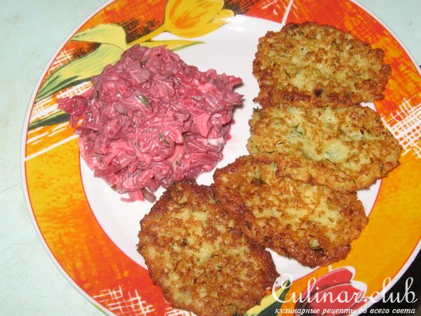 Свекольный легенький салатик(Возможно вариант)