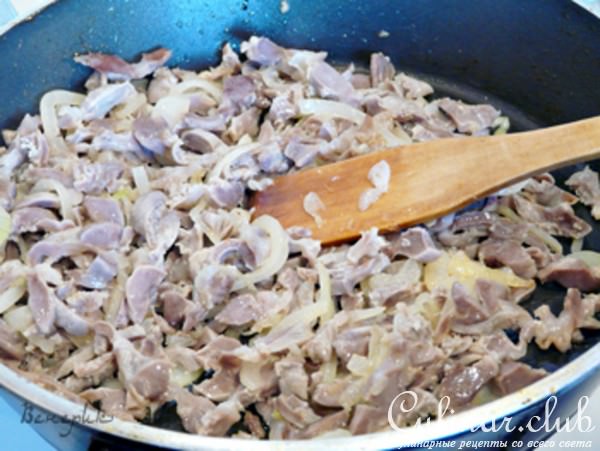 Салат из куриных желудочков по-корейски