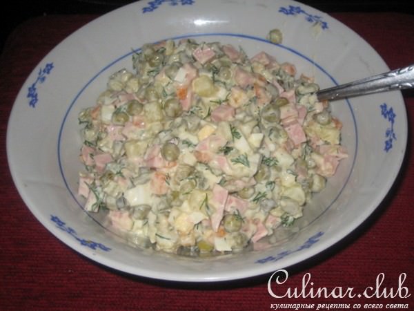 Салат "Оливьюшечка" (вариант)