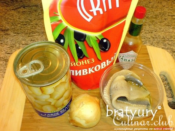 Салат из селёдки с фасолью по рецепту илоночка