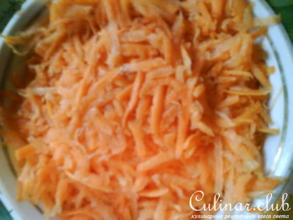 Салат с пекинской капустой и сухариками "Вариация на тему..."