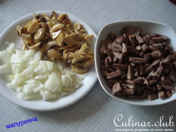 Салат из куриных сердечек