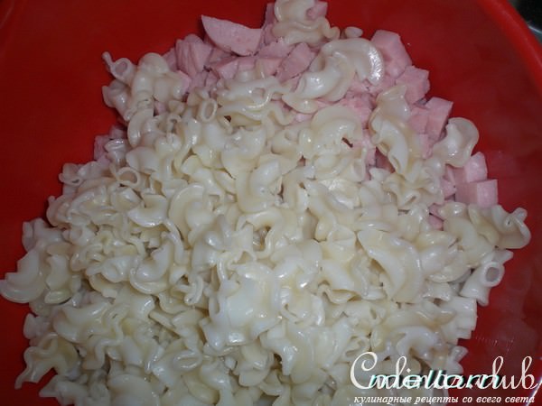 Салат по-итальянски с макаронами
