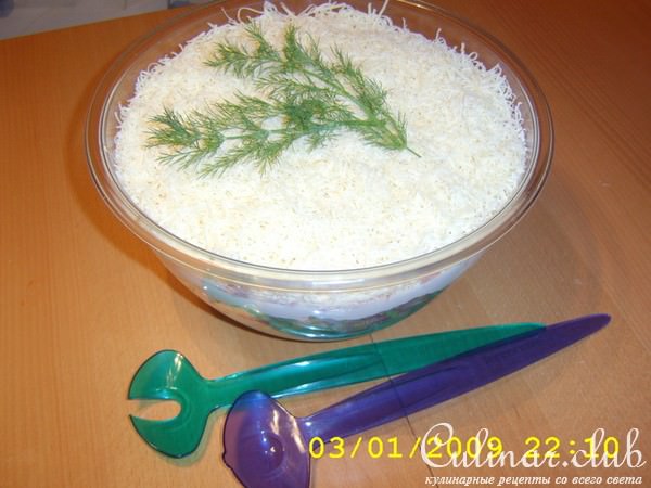Вкусный слоёный салат