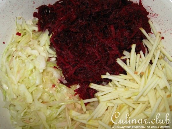 Розовый салат