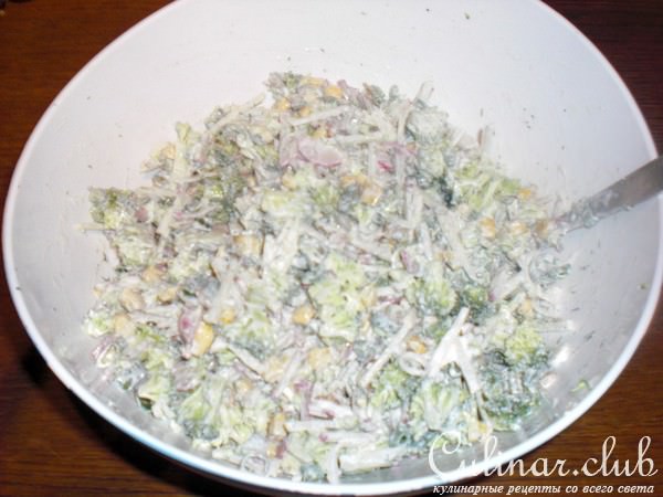 Салат из броколи