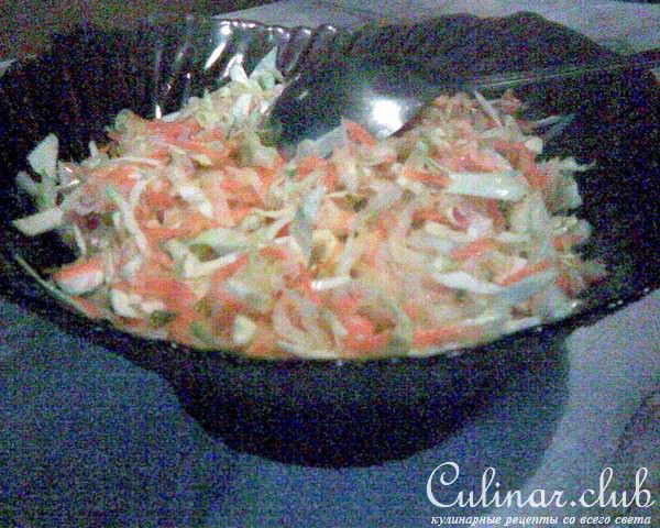 Полезный салат с кольраби