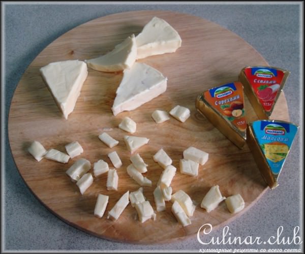 Салат "Сырный микс".