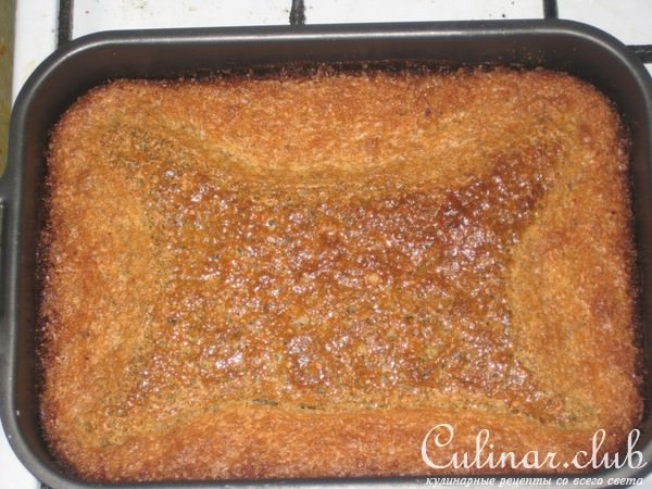Скорый пирог со сгущенкой и маком.