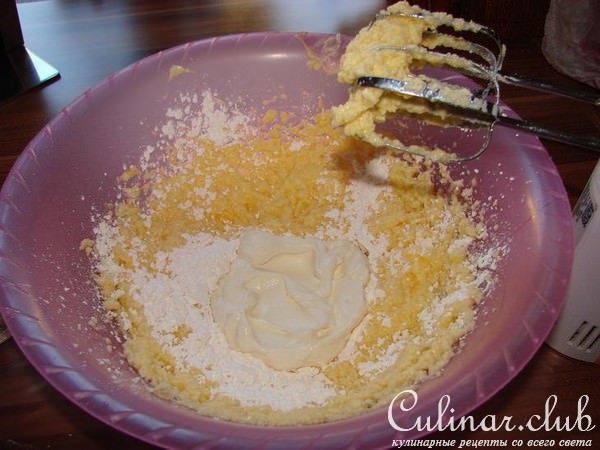 пирог с персиками (Blechkuchen mit Pfirsichen)