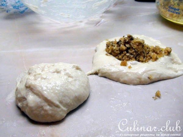 Сладкие пышки с орехами в карамели. Korean sweet pancakes (Hoddeok)