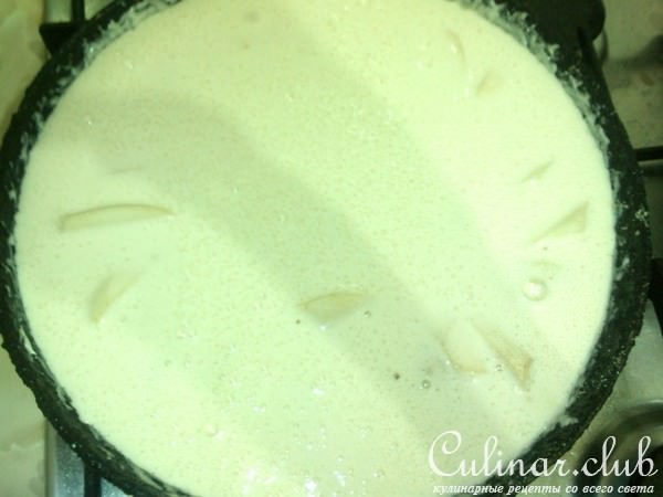 Шарлотка с печеньем