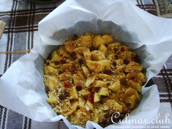 Пирог с яблоками и карамелью (Сладкиш с ябълки и карамел)