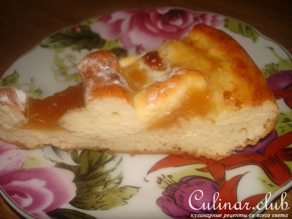 Классический яблочный пирог