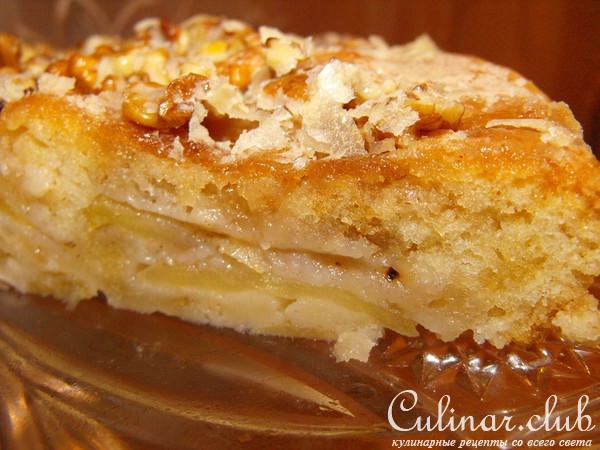 "Мокрый" яблочный пирог