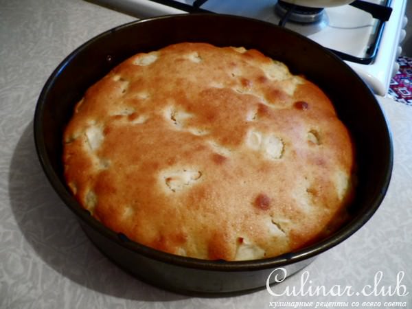 Нежный пирог с яблоками.
