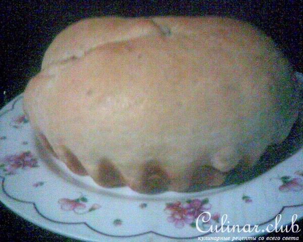 Постный пирог с халвой и орехами