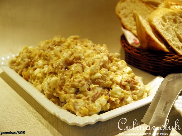 Сырно-свекольная и яично-тунцовая - две вкусные и несложные намазки для бутербродов к завтраку
