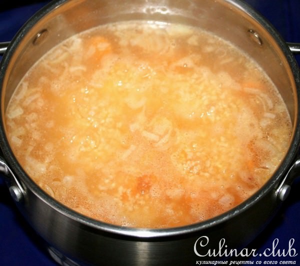 Суп с мясным фаршем и обжаренным пшеном