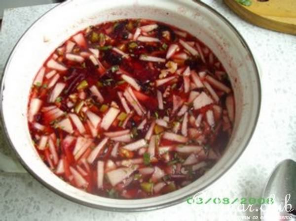 Свекольник фруктовый