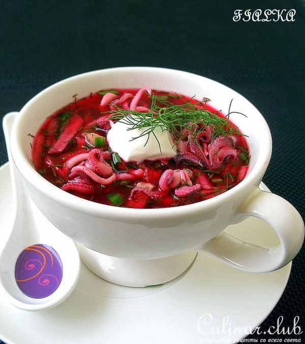Холодный борщ с кальмарами