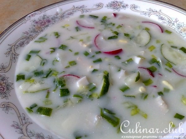 Окрошка на курином бульоне