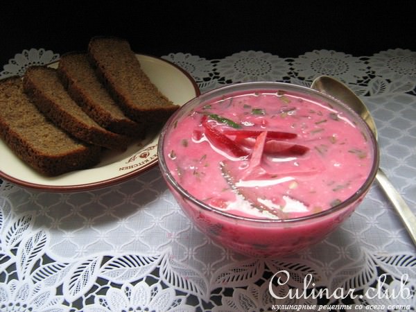 Свекольник холодный,с "крабовым" мясом.
