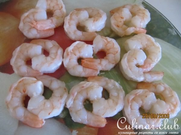 Cуп из кукурузы и креветок на молоке (почему-то нравится всем детям) :-)
