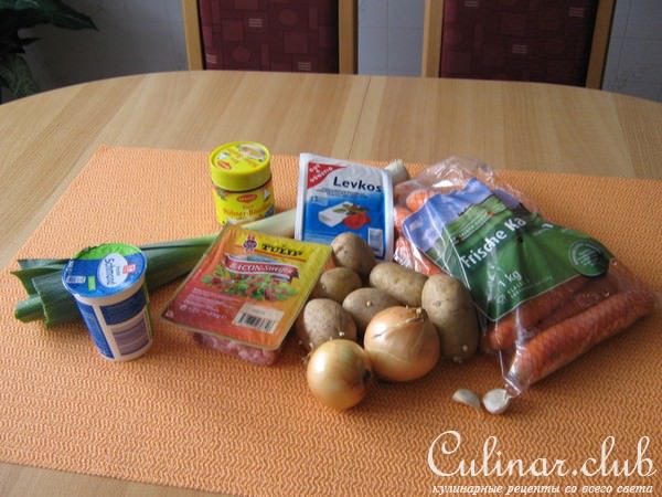 морковный суп-пюре с брынзой