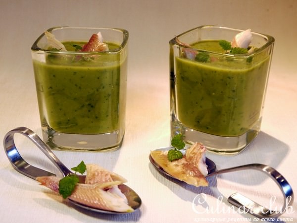 Гороховый суп -пюре с рыбой горячего копчения (постимся вкусно)
