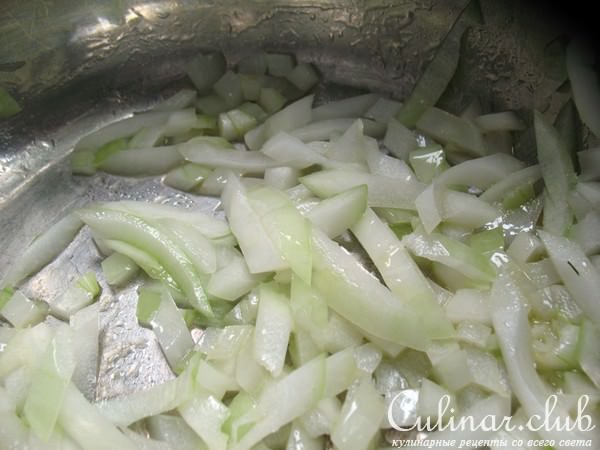 Шелковистый сырный крем-суп с цуккини