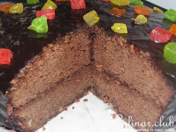 Шоколадный тортик с клюковкой, приготовленный в СВЧ.