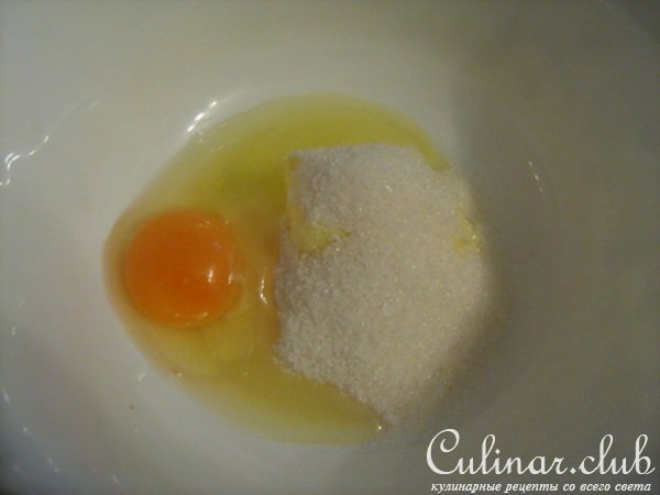 Корзинки с франжипаном и сливами
