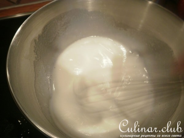 Торт Подушка, Фисташковый масляный бисквит, Swiss Meringue Buttercream
