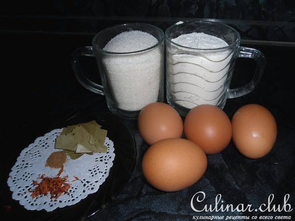 Миндальный торт со сливочным кремом и личи "С Днем Рождения, Леночка!!"