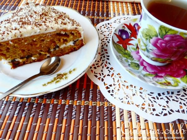 Морковный торт для семейного чаепития.