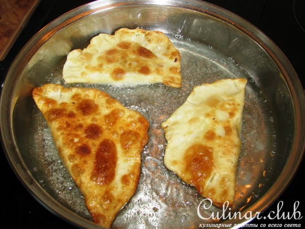 Чебуреки с маком и творогом по-белорусски (дуэль!)