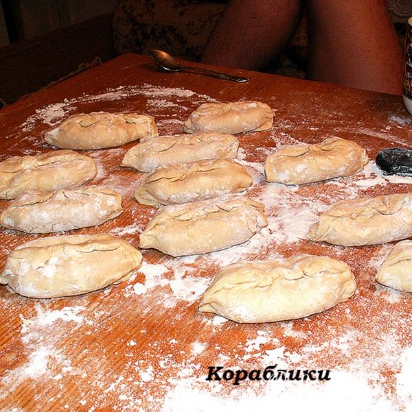 СЛОЙКИ из пресного теста