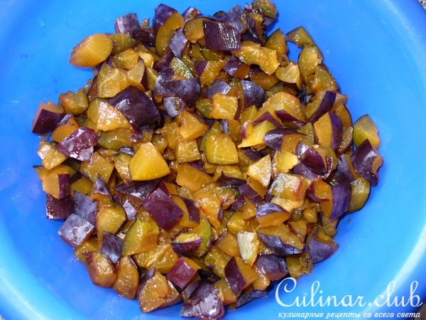 СЛОЙКИ со сливами (вариант)